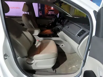 Kia Canival 2016, 180110 км, за 8800000 KRW - фото 7