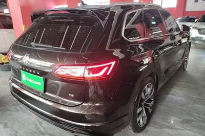 Volkswagen Touareg 2019, 132500 км, за 222103.92 CNY - фото 6