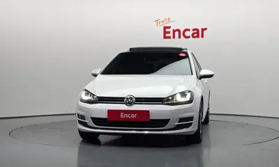 Volkswagen Golf 2016, 140673 км, за 9700000 KRW