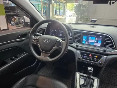 Hyundai Avante 2016, 92000 км, за 7500000 KRW - фото 14
