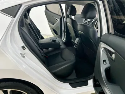 Hyundai Avante 2015, 70985 км, за 7800000 KRW - фото 16