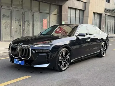 BMW 7 Series · 2024 год