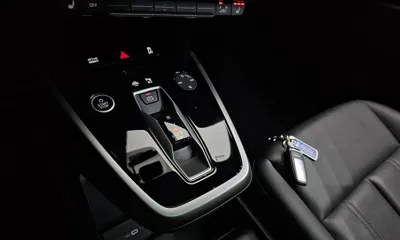 Audi Q4 e-tron 2023, 13096 км, за 43900000 KRW - фото 9