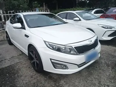 Kia K5 2016, 96900 км, за 27200 CNY