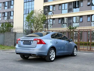 Volvo S60 2017, 86000 км, за 56800 CNY - фото 17