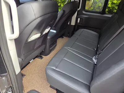 Hyundai Staria 2025, 9000 км, за 30800000 KRW - фото 8