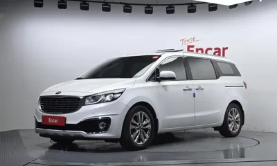 Kia Canival · 2015 год