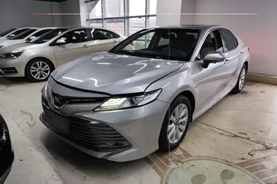 Toyota Camry · 2019 год