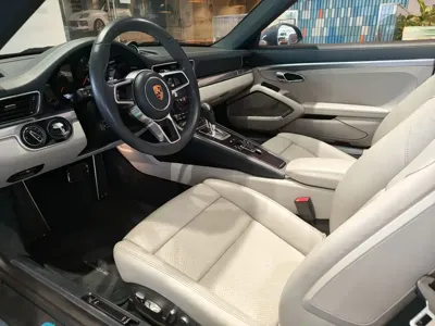 Porsche 911 2018, 64000 км, за 748000 CNY - фото 3