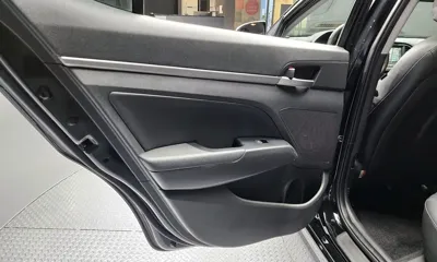 Hyundai Avante 2018, 103224 км, за 8800000 KRW - фото 25