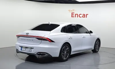 Hyundai Grandeur 2023, 56124 км, за 24500000 KRW
