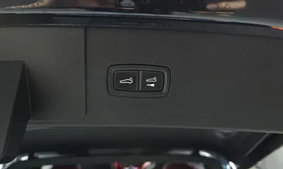Porsche Cayenne 2020, 59100 км, за 73900000 KRW - фото 33