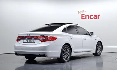 Hyundai Grandeur 2015, 165621 км, за 8390000 KRW