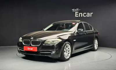 BMW 5-Series · 2012 год