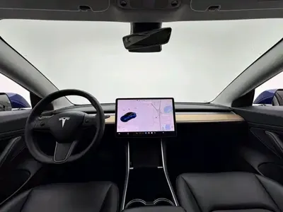 Tesla Model 3 2020, 31300 км, за 106900 CNY