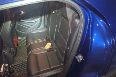 Mercedes-Benz GLA 2018, 48000 км, за 69638.4 CNY - фото 17