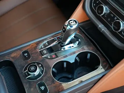 Bentley Bentayga 2019, 180000 км, за 828000 CNY - фото 20