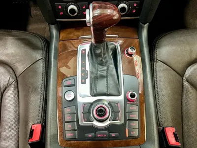 Audi Q7 2013, 180000 км, за 59500 CNY - фото 18