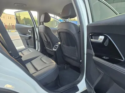 Kia Niro 2021, 39280 км, за 20300000 KRW - фото 18