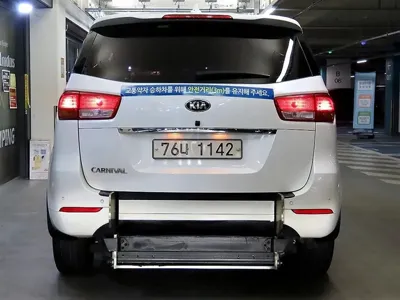 Kia Canival 2017, 183236 км, за 14000000 KRW