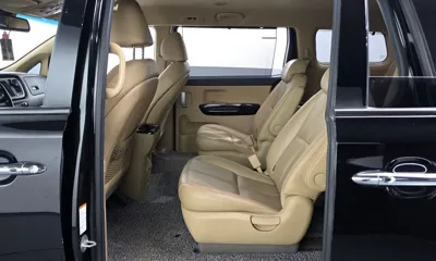 Kia Canival 2019, 146963 км, за 13500000 KRW - фото 12