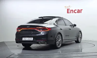 Hyundai Grandeur 2017, 182023 км, за 9200000 KRW