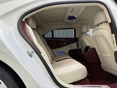 Bentley Flying Spur 2024, 5300 км, за 2938000 CNY - фото 14