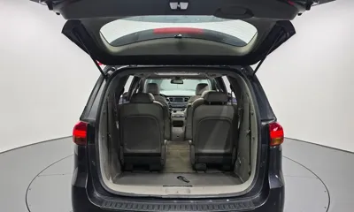 Kia Canival 2016, 191583 км, за 7900000 KRW - фото 20