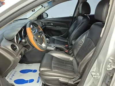 ChevroletGMDaewoo Cruze 2013, 150960 км, за 2090000 KRW - фото 10