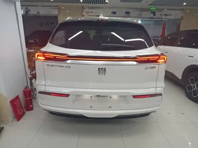 Buick E5 2025, 18000 км, за 127400 CNY - фото 6