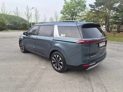 Kia Canival 2023, 48005 км, за 26500000 KRW
