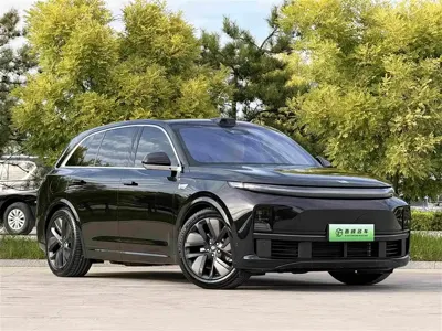 Li Auto Li L7 2025, 27000 км, за 236800 CNY