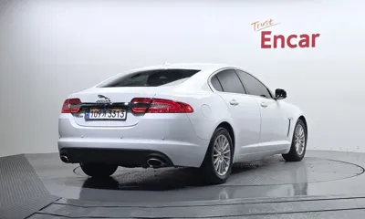 Jaguar XF 2015, 105328 км, за 3900000 KRW