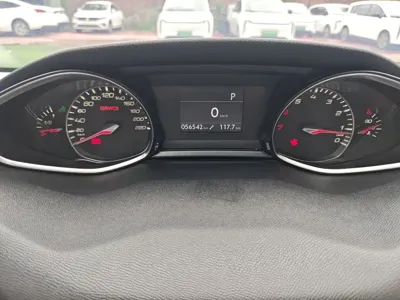 Peugeot 308S 2016, 56500 км, за 37300 CNY - фото 12