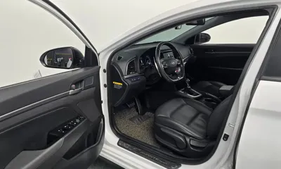 Hyundai Avante 2018, 88248 км, за 10500000 KRW - фото 12