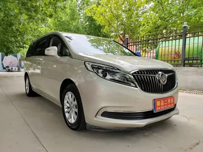 Buick GL8 2017, 59000 км, за 69800 CNY