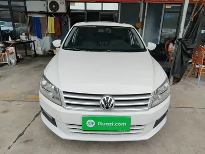 Volkswagen Santana 2014, 57200 км, за 16700 CNY
