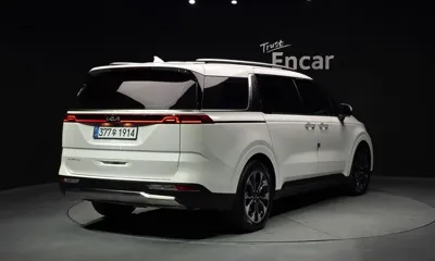 Kia Canival 2023, 82472 км, за 28900000 KRW