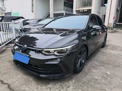 Volkswagen Golf · 2021 год