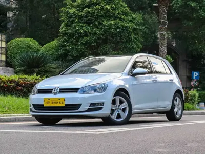 Volkswagen Golf · 2014 год