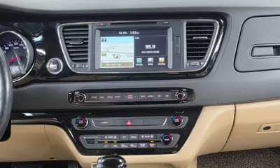 Kia Canival 2016, 108972 км, за 14500000 KRW - фото 14