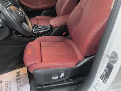 BMW X3 2022, 75800 км, за 192000 CNY - фото 9