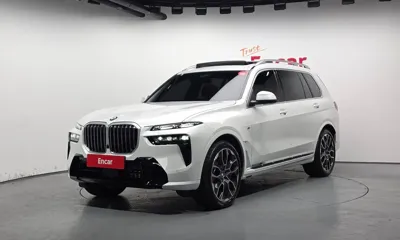 BMW X7 · 2025 год