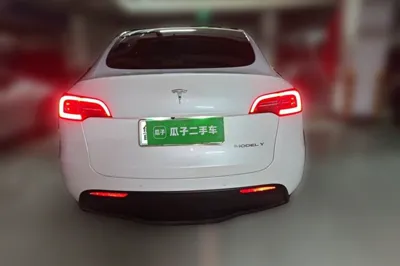 Tesla Model Y 2023, 63700 км, за 194380.08 CNY