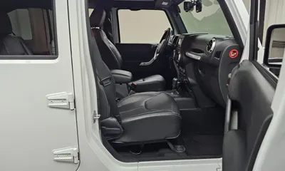 Jeep Wrangler 2016, 66808 км, за 25800000 KRW - фото 11