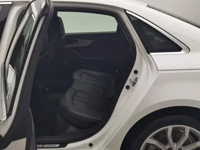 Audi A4L 2018, 86199 км, за 77900 CNY - фото 15