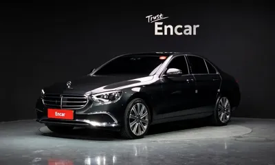 Mercedes-Benz E-Class · 2021 год