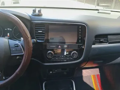 Mitsubishi Outlander 2021, 98800 км, за 73000 CNY - фото 13