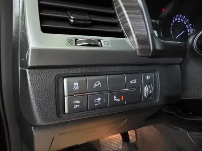 KG_Mobility_Ssangyong Rexton 2019, 36477 км, за 21000000 KRW - фото 14