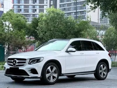 Mercedes-Benz GLC · 2017 год